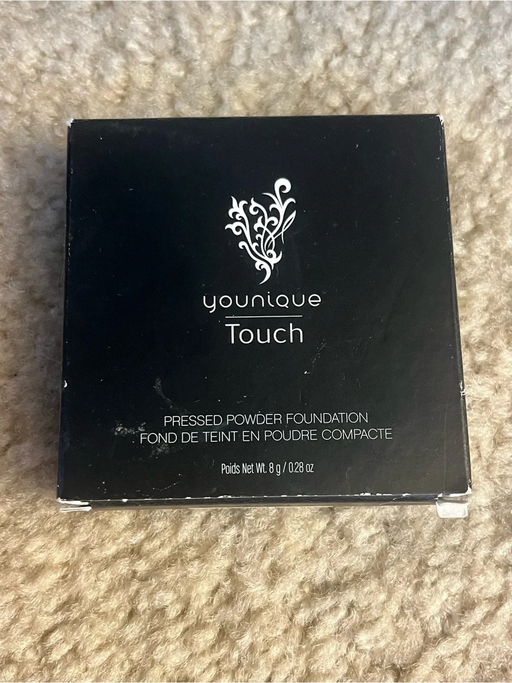 Younique Poplin Pressed Powder Foundation